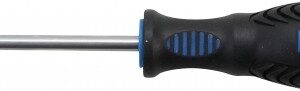 REF.:7849-T30 Destornillador perfil en T (para Torx) con perforación T30 Longitud de cuchilla 100 mm