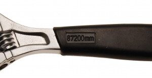 REF.:1441 Llave ajustable (inglesa) con mango de plástico suave máx. 25 mm